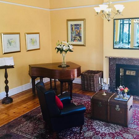 Mediterranean Villa Guesthouse Cape Town Bagian luar foto