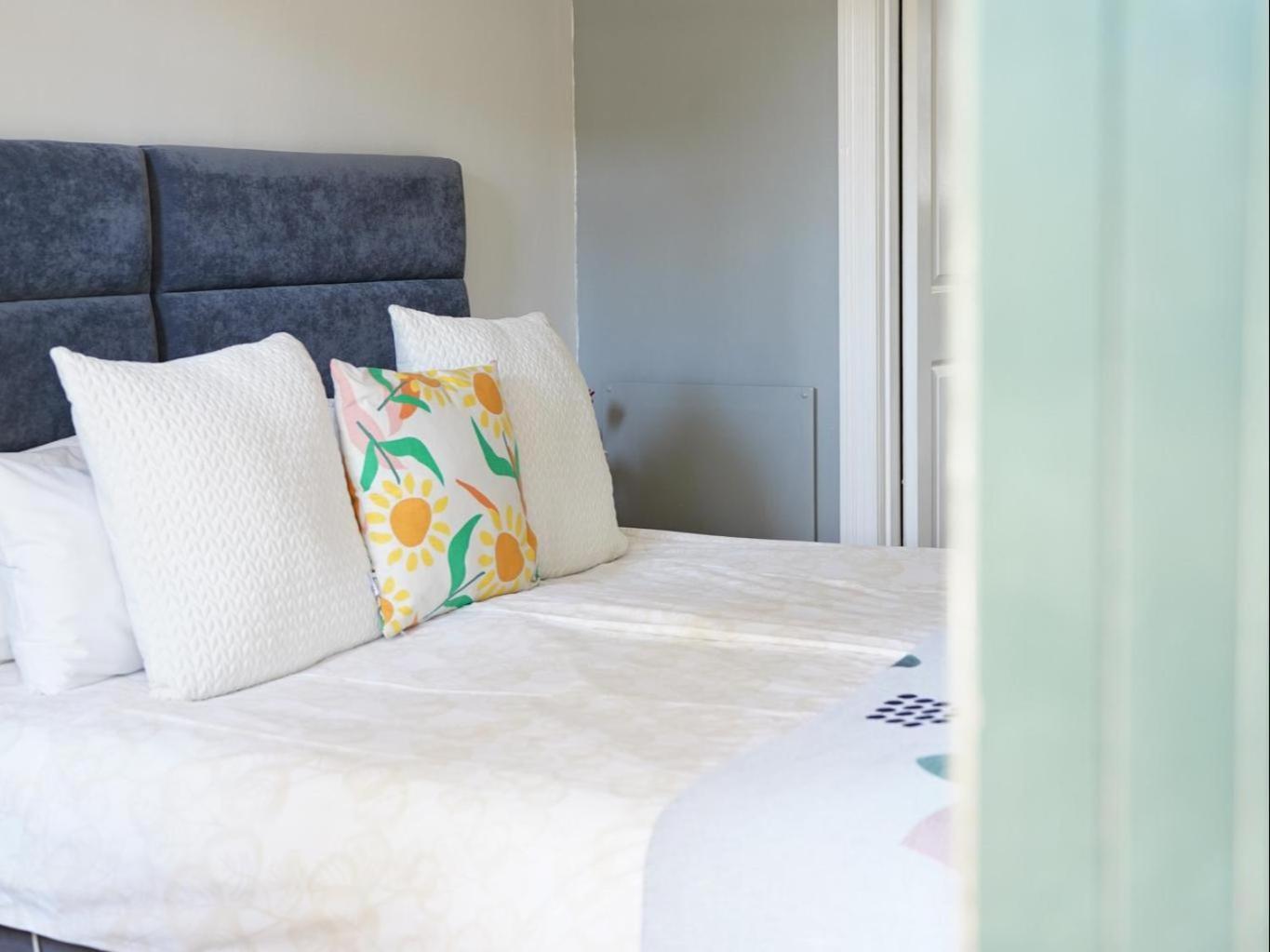 Mediterranean Villa Guesthouse Cape Town Ruang foto