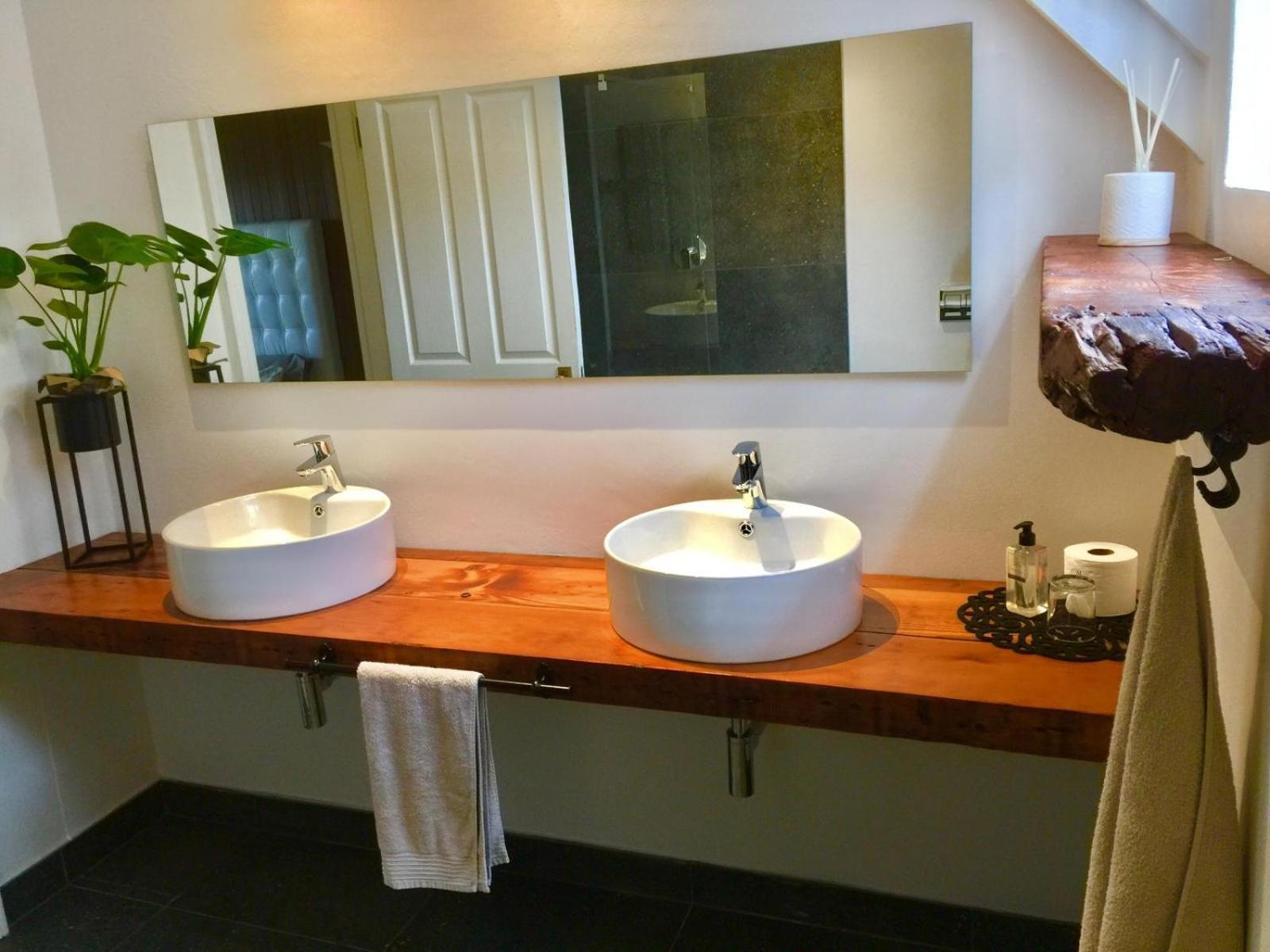 Mediterranean Villa Guesthouse Cape Town Ruang foto